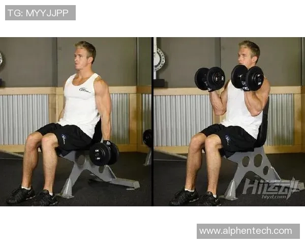 哑铃女如何有效练胸肌塑造完美身材的全攻略与技巧分享